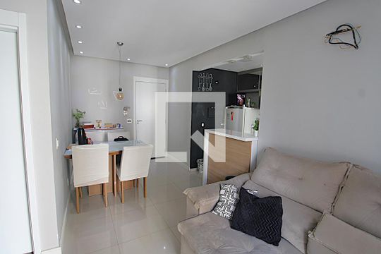 Sala de apartamento à venda com 2 quartos, 62m² em Del Castilho, Rio de Janeiro