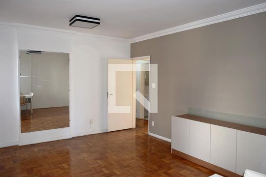 Sala de apartamento para alugar com 3 quartos, 110m² em Jardim Paulista, São Paulo