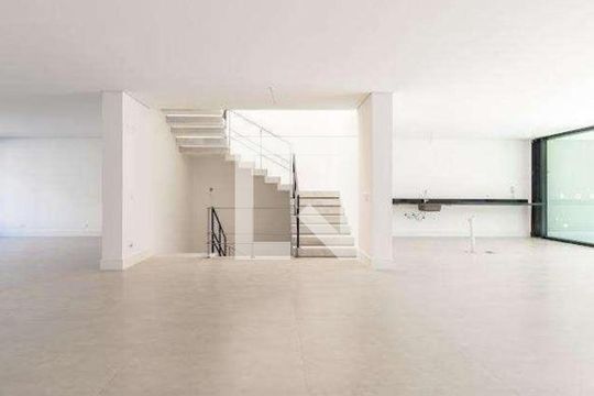 Casa de Condomínio à venda com 4 quartos, 845m² em Chácara Santo Antônio, São Paulo