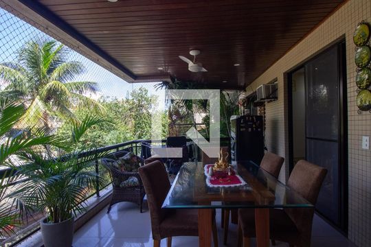 Varanda de apartamento à venda com 3 quartos, 121m² em Recreio dos Bandeirantes, Rio de Janeiro