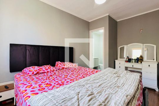 Suíte de apartamento para alugar com 2 quartos, 63m² em Vila Barros, Guarulhos