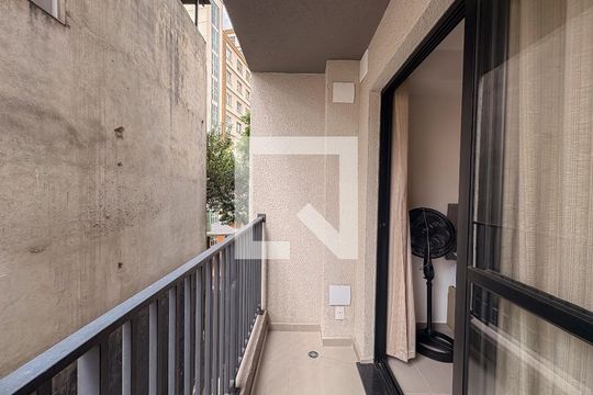 Sacada de kitnet/studio à venda com 1 quarto, 19m² em Bela Vista, São Paulo