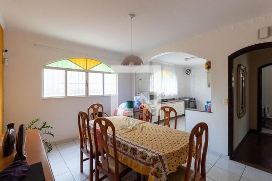 Cozinha de casa à venda com 5 quartos, 350m² em Jardim Santa Maria, São Paulo