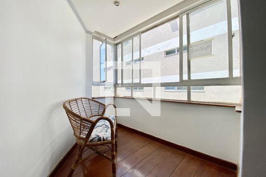 Sala de apartamento para alugar com 2 quartos, 90m² em Rio Vermelho, Salvador