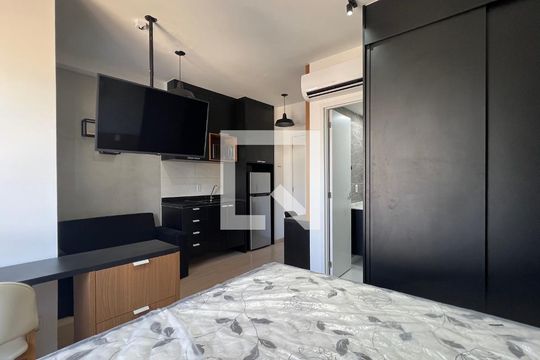 Kitnet/Studio para alugar com 1 quarto, 23m² em Pinheiros, São Paulo