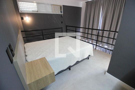 Suíte de apartamento para alugar com 1 quarto, 62m² em Parque Campolim, Sorocaba