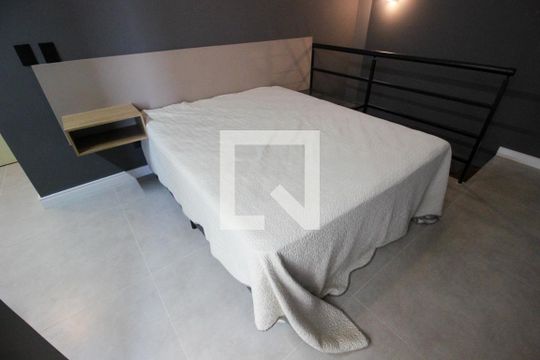 Suíte de apartamento para alugar com 1 quarto, 62m² em Parque Campolim, Sorocaba