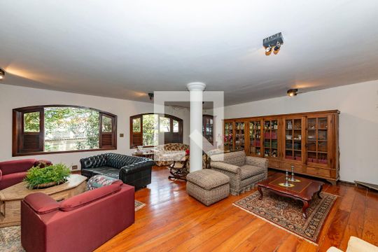 Casa à venda com 5 quartos, 527m² em Belvedere, Belo Horizonte