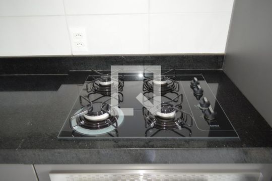Cozinha e Área de Serviço de apartamento à venda com 1 quarto, 30m² em Jardim da Gloria, São Paulo