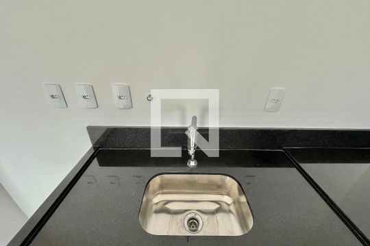 Cozinha de apartamento à venda com 1 quarto, 25m² em Vila da Saúde, São Paulo