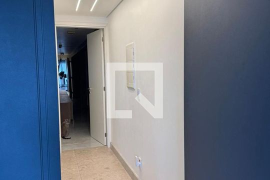 Corredor de apartamento à venda com 2 quartos, 123m² em Marechal Rondon, Canoas