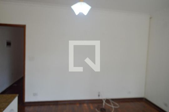 Sala de casa à venda com 3 quartos, 200m² em Cidade Mãe do Céu, São Paulo