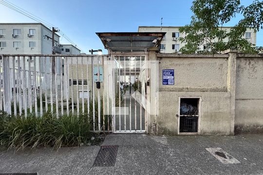 Fachada de apartamento à venda com 2 quartos, 32m² em Santos Dumont, São Leopoldo