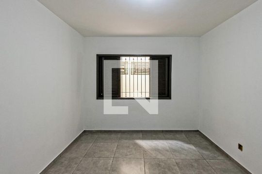 Quarto de apartamento para alugar com 1 quarto, 35m² em Vila Francos, São Paulo