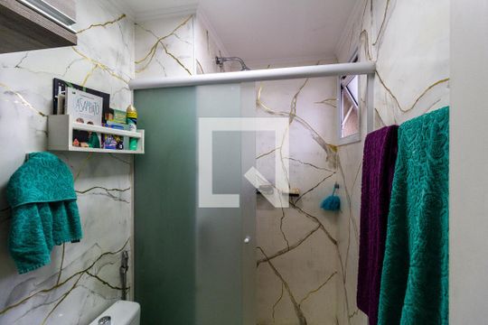 Banheiro da Suíte de apartamento para alugar com 2 quartos, 60m² em Vila Anastácio, São Paulo