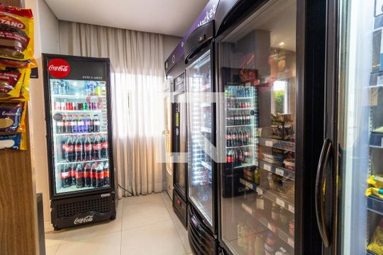 Área comum - Conveniência de apartamento para alugar com 2 quartos, 60m² em Vila Anastácio, São Paulo