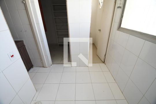 Área de Serviço de apartamento à venda com 3 quartos, 87m² em Cambuí, Campinas