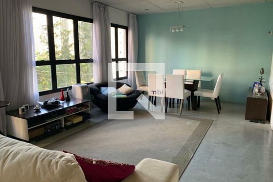 Apartamento à venda com 1 quarto, 70m² em Vila Suzana, São Paulo