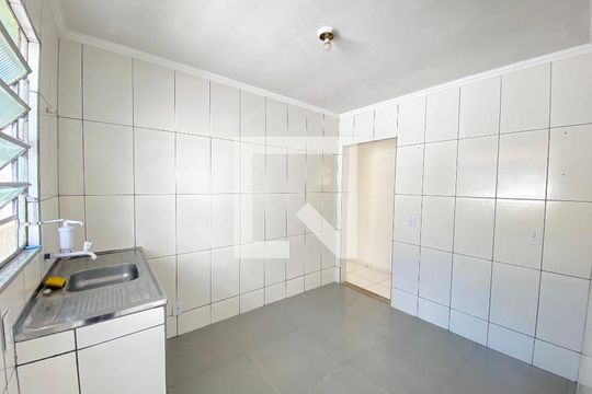 Cozinha de casa para alugar com 2 quartos, 75m² em Engenho de Dentro, Rio de Janeiro