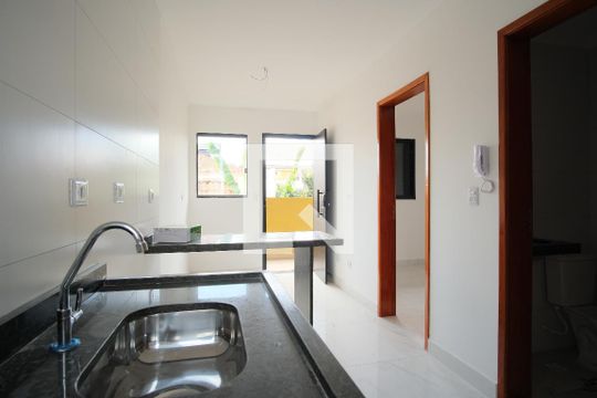 Cozinha de apartamento para alugar com 2 quartos, 30m² em Penha de França, São Paulo