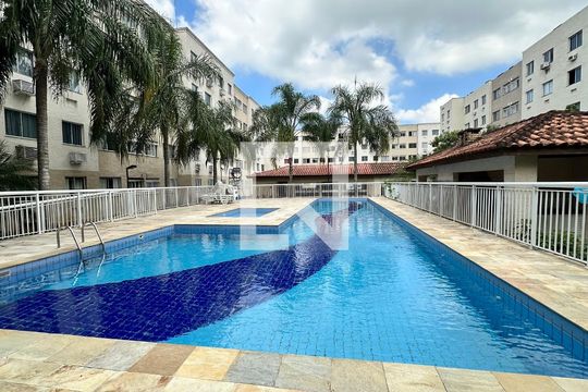 Área comum - Piscina de apartamento para alugar com 2 quartos, 45m² em Vargem Pequena, Rio de Janeiro