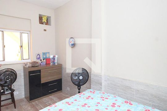 Quarto 1 de casa à venda com 3 quartos, 40m² em Encantado, Rio de Janeiro