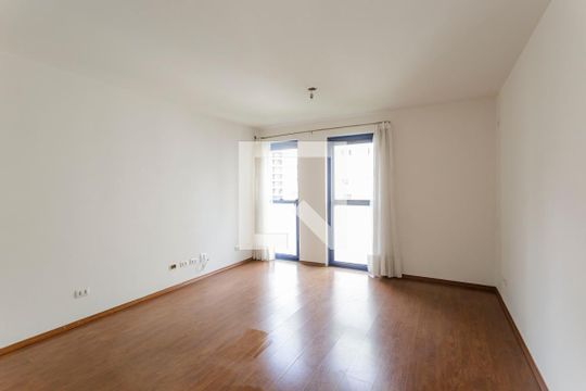 Apartamento para alugar com 2 quartos, 82m² em Vila Uberabinha, São Paulo
