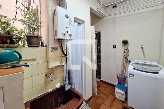 Área de Serviço de apartamento à venda com 3 quartos, 140m² em Icaraí, Niterói