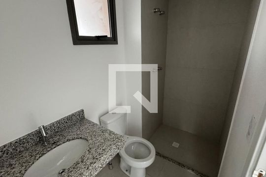 Banheiro de apartamento para alugar com 1 quarto, 39m² em Vila Nova Conceição, São Paulo