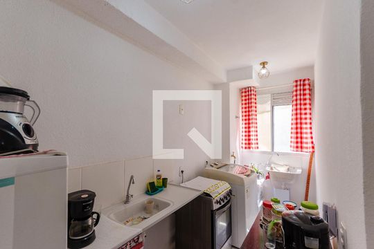 Cozinha de apartamento à venda com 1 quarto, 42m² em Vila Pedra Branca, São Paulo