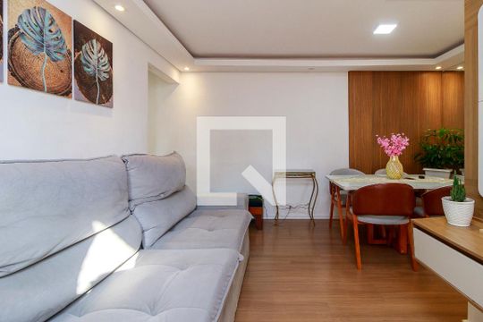 Sala de apartamento à venda com 2 quartos, 60m² em Jardim São Luís, São Paulo