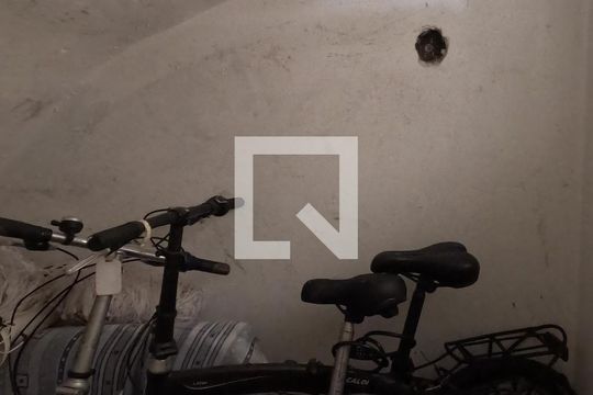 Área Comum - Bicicletário de apartamento para alugar com 2 quartos, 87m² em Gonzaga, Santos