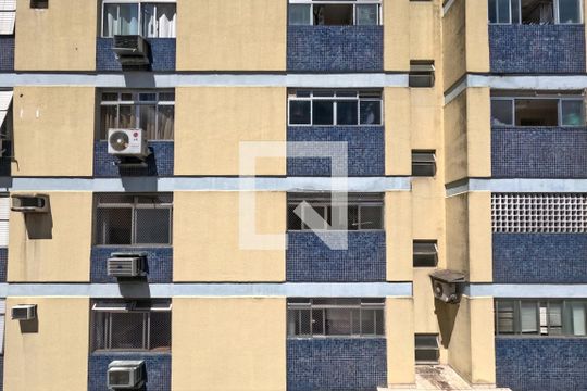 Vista do Quarto 2 de apartamento para alugar com 2 quartos, 87m² em Gonzaga, Santos