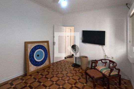Sala de apartamento para alugar com 2 quartos, 87m² em Gonzaga, Santos