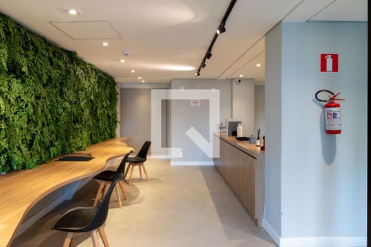 Área comum - Home Office de apartamento para alugar com 1 quarto, 24m² em Perdizes, São Paulo