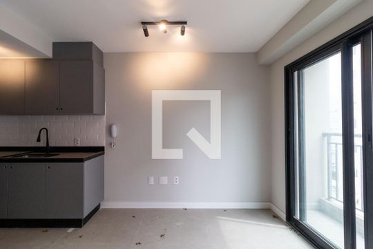 Sala de apartamento para alugar com 1 quarto, 24m² em Perdizes, São Paulo