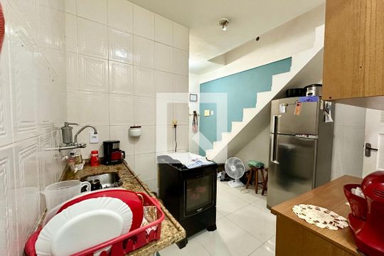 Cozinha de casa à venda com 2 quartos, 50m² em Gamboa, Rio de Janeiro