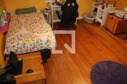 Quarto 1 de casa para alugar com 2 quartos, 120m² em Pompeia, São Paulo