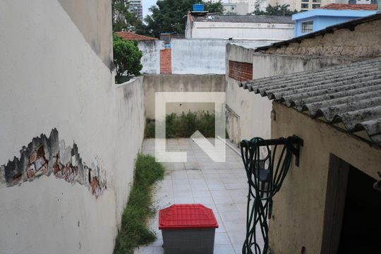 Quintal de casa para alugar com 2 quartos, 120m² em Pompeia, São Paulo