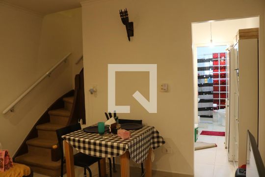 Sala de casa para alugar com 2 quartos, 120m² em Pompeia, São Paulo