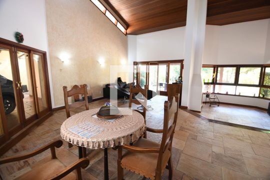 Casa de Condomínio à venda com 4 quartos, 420m² em Conjunto Habitacional Vila Santana (sousas), Campinas