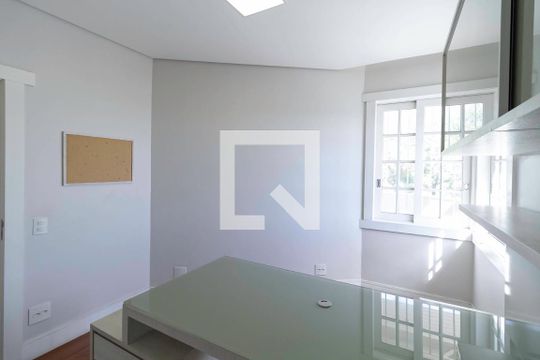 Escritório de casa à venda com 5 quartos, 650m² em Dona Clara, Belo Horizonte