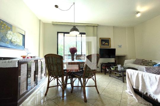 Sala de apartamento à venda com 3 quartos, 104m² em Alto da Lapa, São Paulo