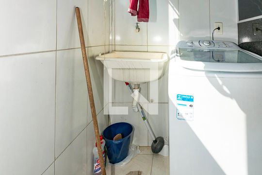 Área de Serviço de apartamento à venda com 2 quartos, 55m² em Cabral, Contagem