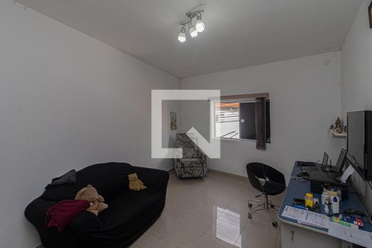 Quarto 2 de casa à venda com 6 quartos, 690m² em Jardim Maria Estela, São Paulo