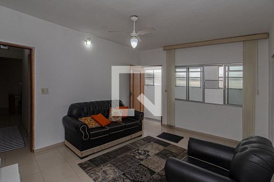 Sala de casa à venda com 6 quartos, 690m² em Jardim Maria Estela, São Paulo