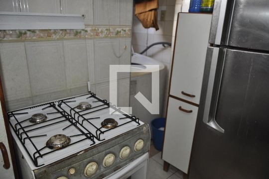 Cozinha de apartamento à venda com 2 quartos, 50m² em Abolição, Rio de Janeiro