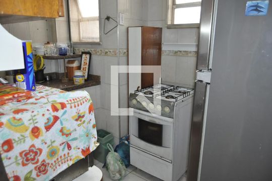 Cozinha de apartamento à venda com 2 quartos, 50m² em Abolição, Rio de Janeiro