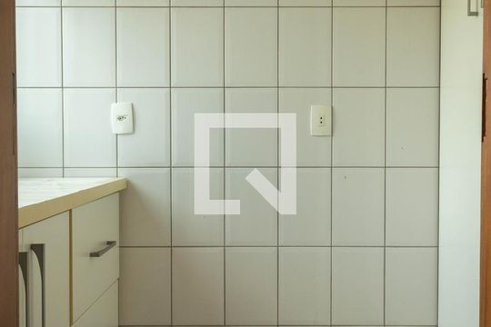 Área de Serviço de casa para alugar com 4 quartos, 349m² em Parque dos Passaros, São Bernardo do Campo