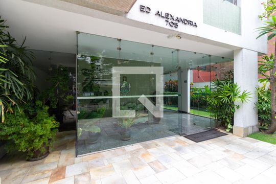 Área Comum - Hall Social de apartamento para alugar com 2 quartos, 175m² em Jardim Paulista, São Paulo